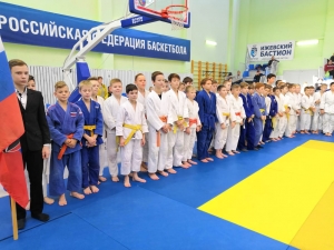 турнир